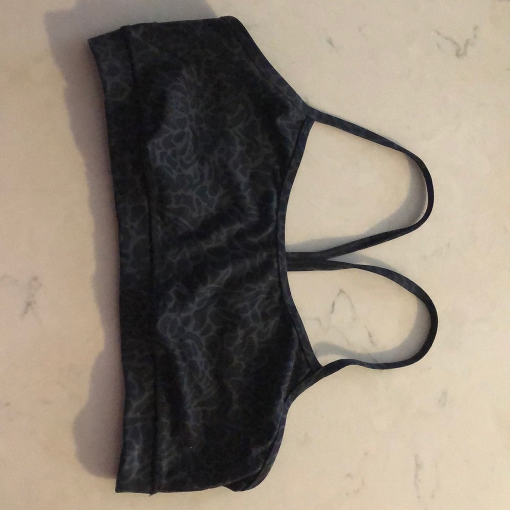Lululemon bra